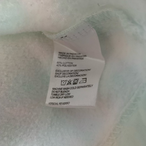 Donating Cropped Tie Dye Shirt - Picture 6 of 11